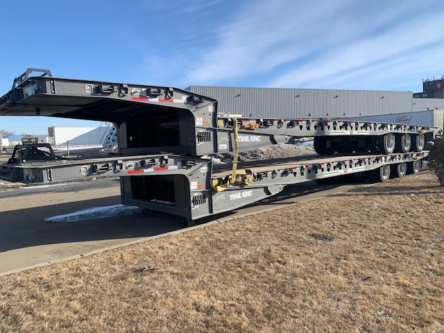 Benefits of Step Deck Trailers