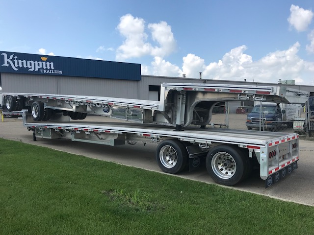 Fast Access to Flat Deck Trailers and Kingpin