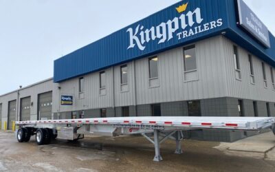 Maximize Efficiency and Profitability with Kingpin’s Flat Deck Trailers